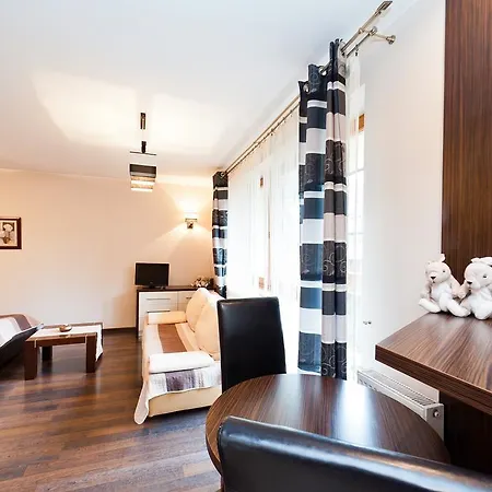 Centrum, Sun & Snow 扎科帕内