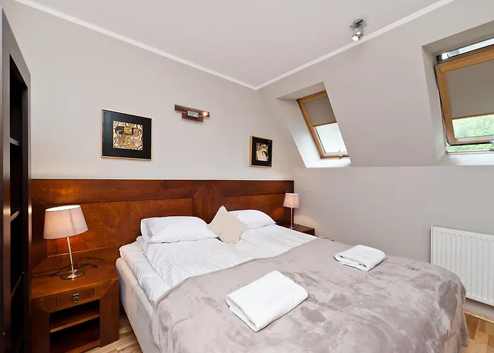 Centrum, Sun & Snow *